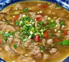 Sour Cabbage and Pork Soup