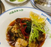 Spicy and Sour Chicken Feet