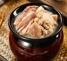 Pepper Pork Stomach Chicken Soup