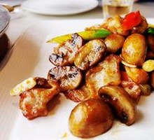 Pan-Fried Mushroom and Pork