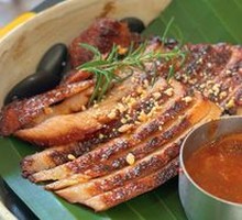 Binglu Package with Pandan Leaf
