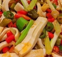 Sichuan-style Pickled Pepper Beef Tripe