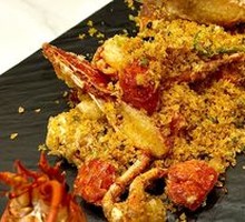 Steamed Boston Lobster with Gold and Silver Garlic