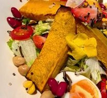 Honey-Roasted Pumpkin Salad