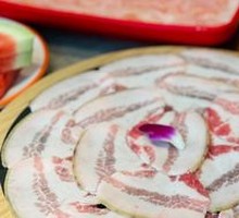 Freshly Sliced Three-Layer Pork