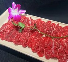 Premium Fresh-Cut Beef Shank Core