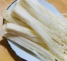 Enoki Mushroom
